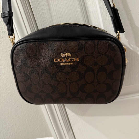 Jamie Camera Bag In Signature Canvas - Picture 1 of 5
